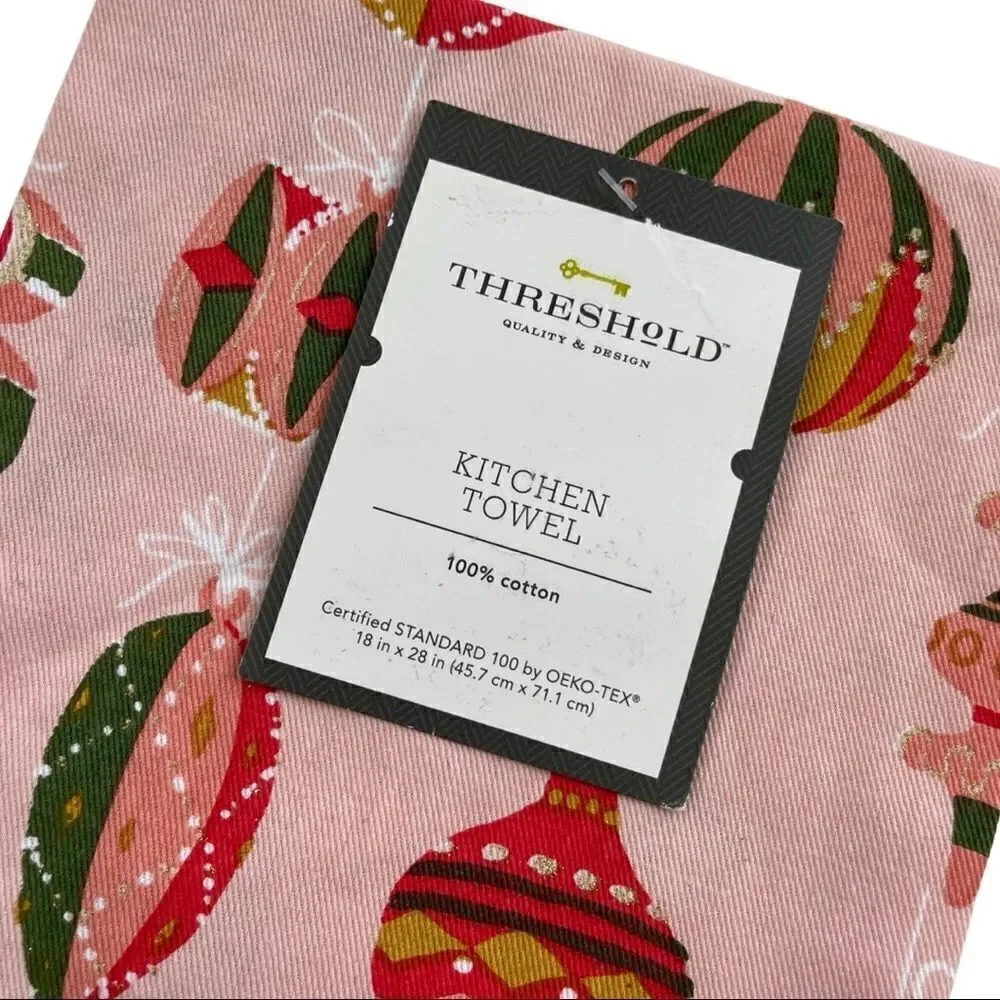 Threshold Christmas Kitchen Towel • NWT